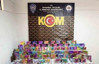 Çay paketleri arasında kaçak sigara sevkiyatı...