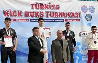 Çayırovalı kick boksçular Diyarbakır’dan 2...