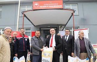 Çeltikçi’de üreticiye aspir tohumu desteği