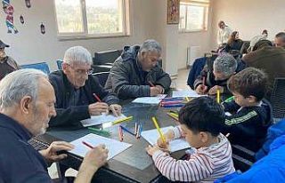 Çocuklardan büyüklerine huzurevinde ziyaret