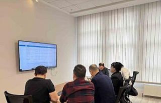 Çorum’da 15 halı sahanın ihalesi yapıldı