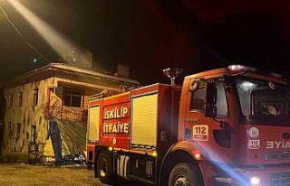 Çorum’da evin bacasında çıkan yangın korkuttu