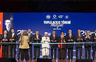 Cumhurbaşkanı Yardımcısı Yılmaz, Midyat’ta...