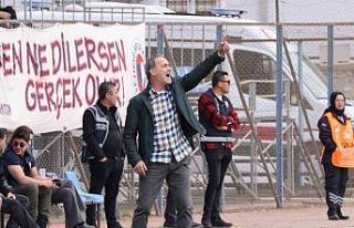 Cüneyt Biçer: "Oyuncularımız sahaya istediklerimizi...