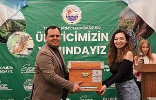 Dalaman Belediyesi’nden genç arıcılara kovan...