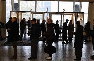 Danimarka halkı genel seçim için sandık başında