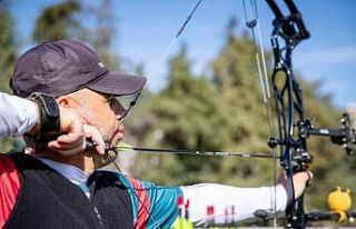 Denizlili Para Okçu Abdullah Yorulmaz Türkiye Şampiyonu...