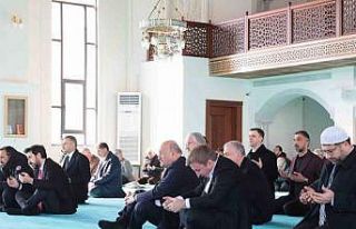 Depremde vefat edenler Mevlid programıyla anıldı