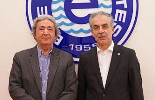 Dünyaca ünlü bilim insanı Prof. Dr. Çetin Kaya...