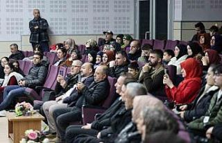 Dursun Ali Erzincanlı, Kartepe’de gönülleri fethetti