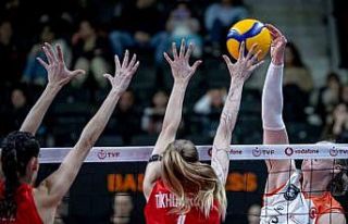 Eczacıbaşı Dynavit normal sezonu galibiyetle tamamladı