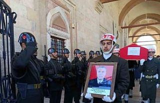 Edirne’de vefat eden emekli astsubay askeri törenle...