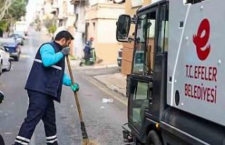 Efeler’den kapsamlı bayram temizliği