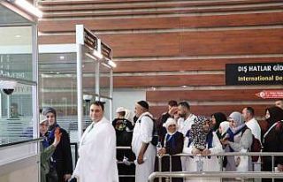 Elazığ’da 206 kişi umreye uğurlandı