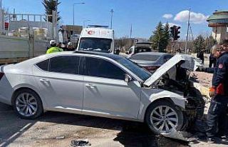 Elazığ’da otomobiller çarpıştı: 6 yaralı