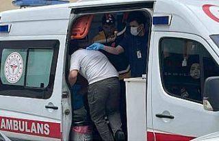 Elektrikli bisikletten düşen sürücü yaralandı