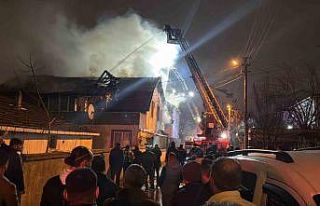 Elektrikli ısıtıcı evi alev alev yaktı: 3 kişi...