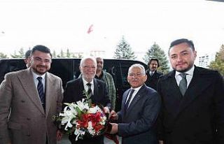 Elitaş’tan Başkan Büyükkılıç’a ziyaret