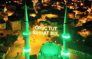 Emet’te Ramazan coşkusu mahya ile taçlandı