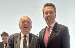 Enerji ve Tabii Kaynaklar Bakanı Bayraktar, İtalyan...