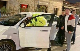 Engelli bireyin aracıyla yakalanan gençlere ceza