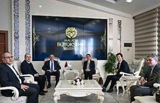 Enkaz ayrıştırma projesi Türkiye’de ilk Malatya’da...