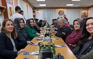 Erzincan’da gazeteciler iftar programında bir araya...