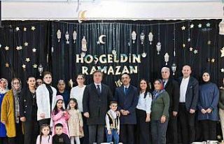 Erzincan’da üç kuşak aynı sofrada buluştu