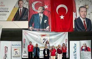 Erzincanlı sporcular Havalı Silahlar Coşkun Abiş...