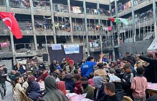Esenler’den Gazze’ye 10 bin kişilik iftar sofrası
