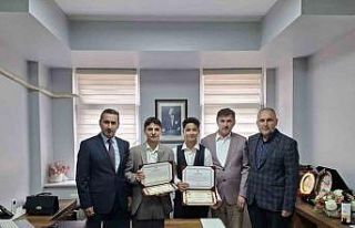 Eskişehir’de hafızlar belgelerine kavuştu