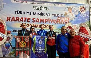 Eskişehirli karateciler Türkiye Şampiyonası’ndan...