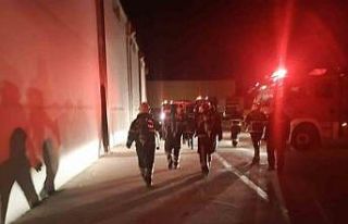 Fabrika yangını itfaiye tarafından söndürüldü