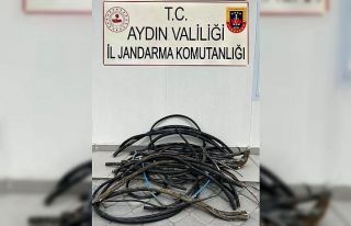 Fabrikadan bakır kablo çaldılar, yakalandılar