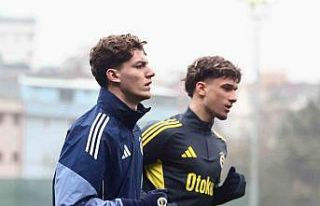 Fenerbahçe, Beşiktaş maçı hazırlıklarına başladı