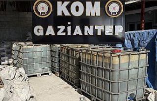 Gaziantep’te 7 bin litre gümrük kaçağı akaryakıt...
