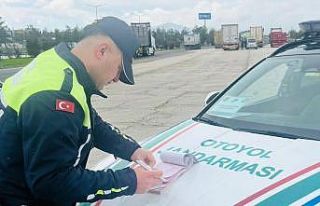 Gaziantep’te jandarmanın otoyol denetimlerinde...