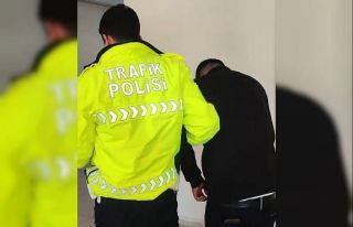 Gaziantep’te saldırı amacıyla aracından inen...