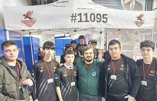 Gebze’nin Robotik Takımları Turknet’in Gigafiber’i...