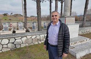 Gediz’in Yunuslar köyündeki şehitliği resmi...