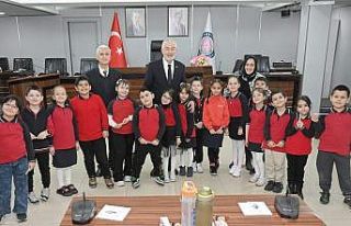 Geleceğin bireyleri yerel yönetimi yerinde tanıdı