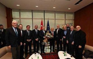 Gençlik ve Spor Bakanı Bak Kosova’da