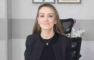 Genel Cerrahi Uzmanı Doç. Dr. Eren: "Memede...