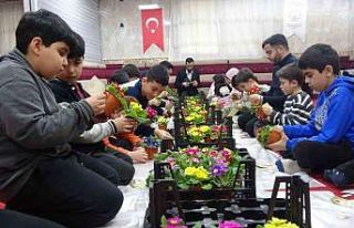 Gönüllere dokunan imam: Çocuklarla hazırladıkları...