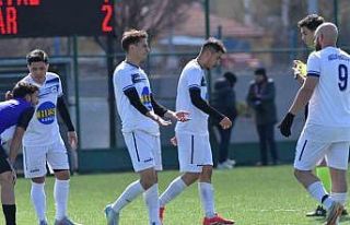 Hacılar Erciyesspor 3 puanı 3 golle aldı