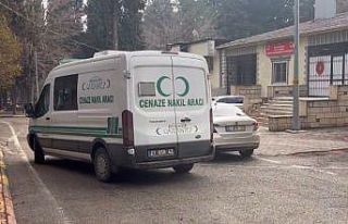 Halı fabrikasında makineye sıkışan işçi hayatını...