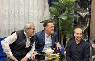 Hatipoğlu Muttalip Mahallesi’nde hemşehrileriyle...