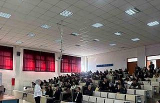 Hisarcık MYO’da bağımlılıkla mücadele semineri...