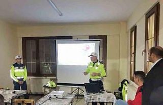 Hisarcık’ta güvenli traktör kullanımı eğitimi...