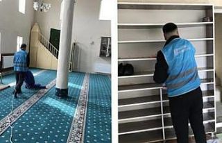 Hükümlüler camiler için seferber oldu